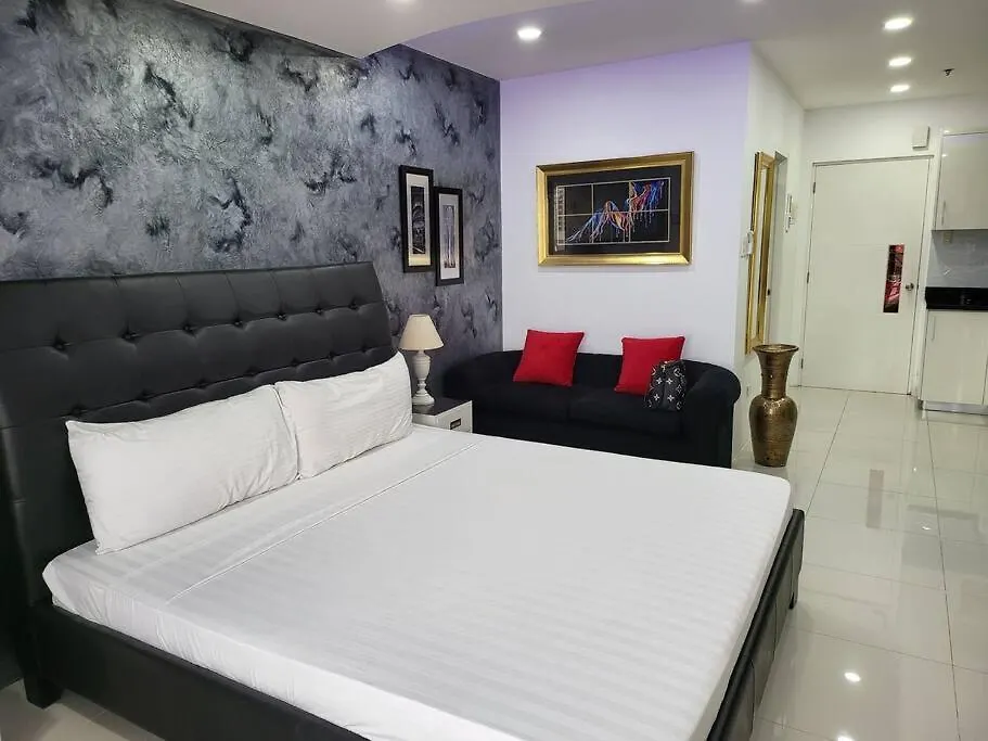 Appartement Sheryll Escapes - Kandi Palace Posh 9Th Floor New Studio With King Bed And Housekeeping Angeles